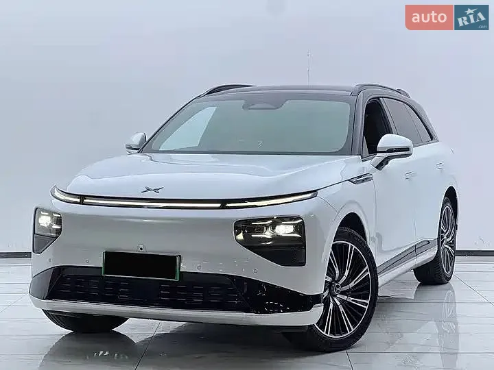Xpeng G9, 2025