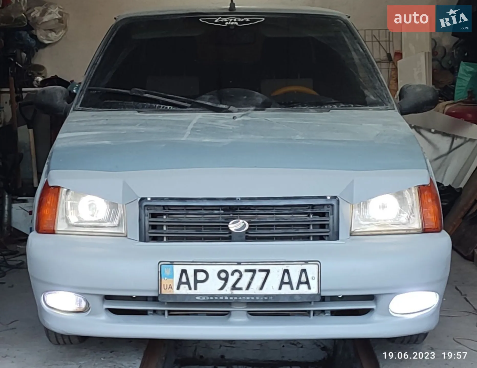 ЗАЗ 1102 Таврия-Нова, 2004
