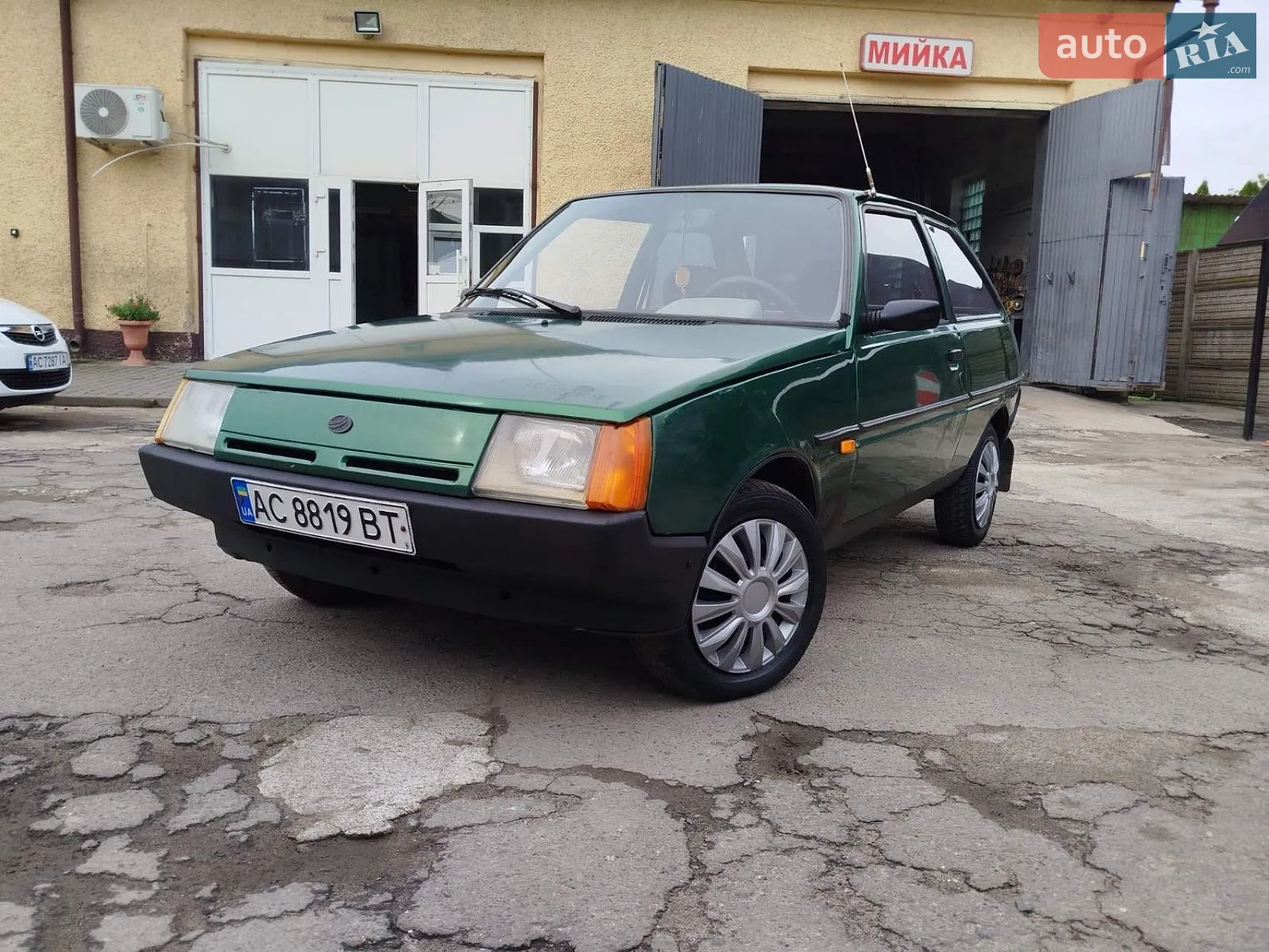 ЗАЗ 1102 Таврия-Нова, 2003