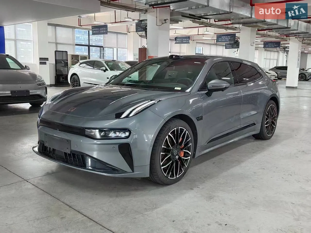 Zeekr 001, 2025