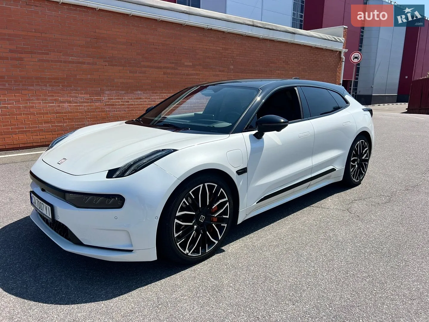 Zeekr 001, 2024