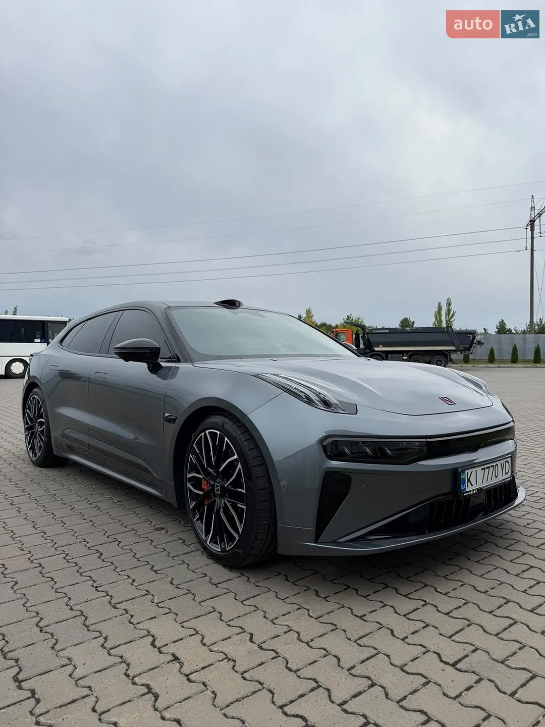 Zeekr 001, 2025