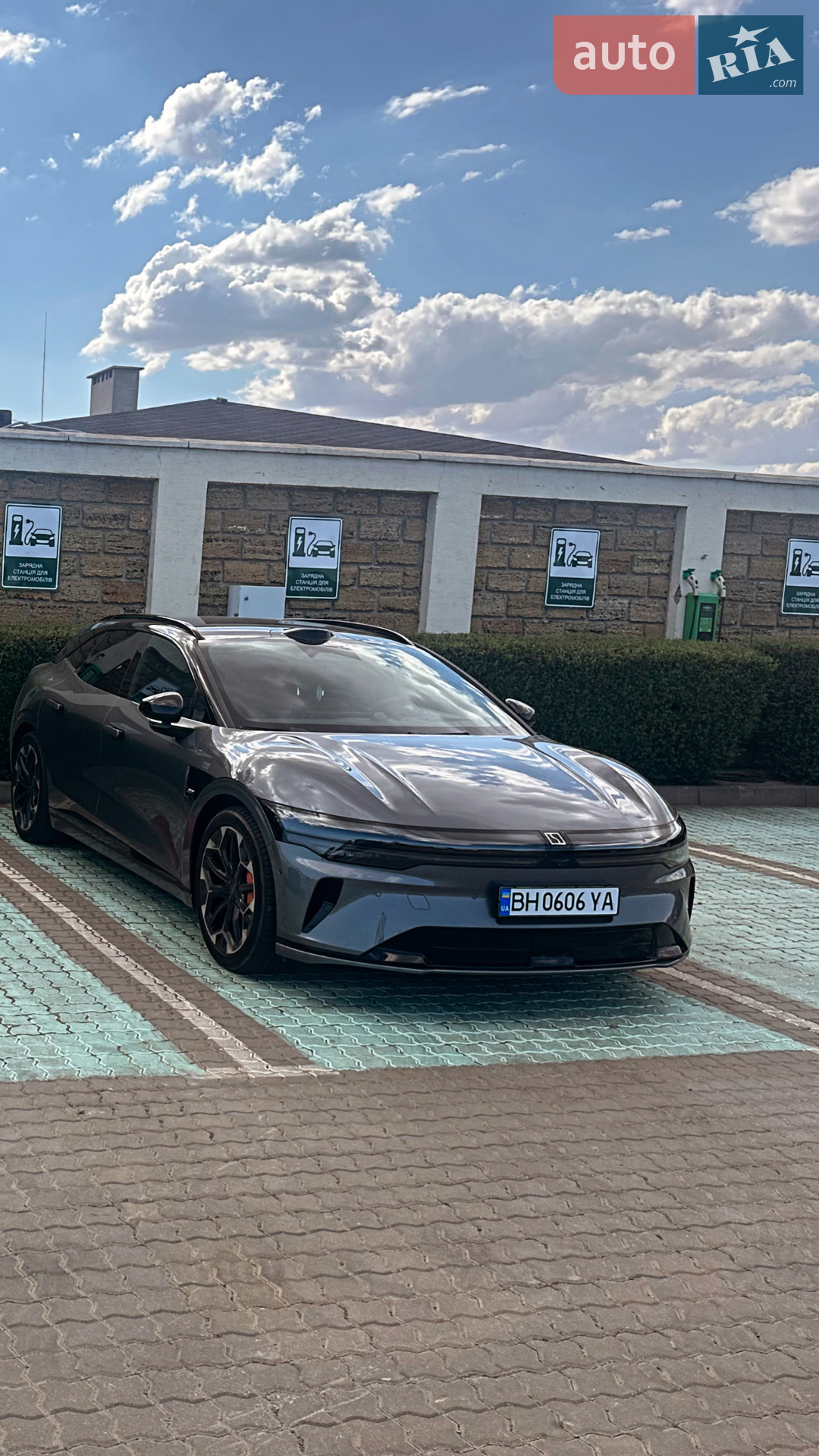 Zeekr 007, 2025