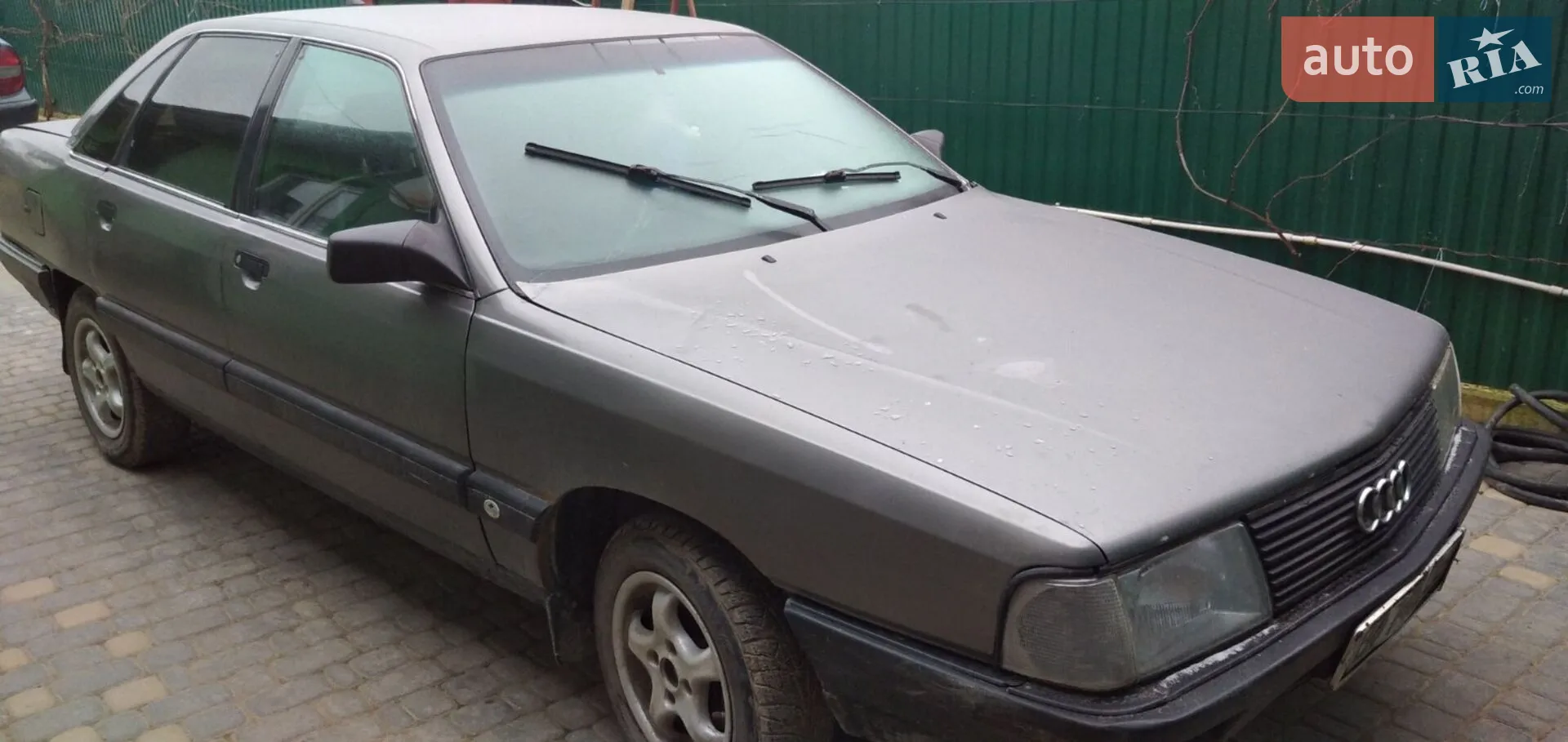 Audi 100, 1988