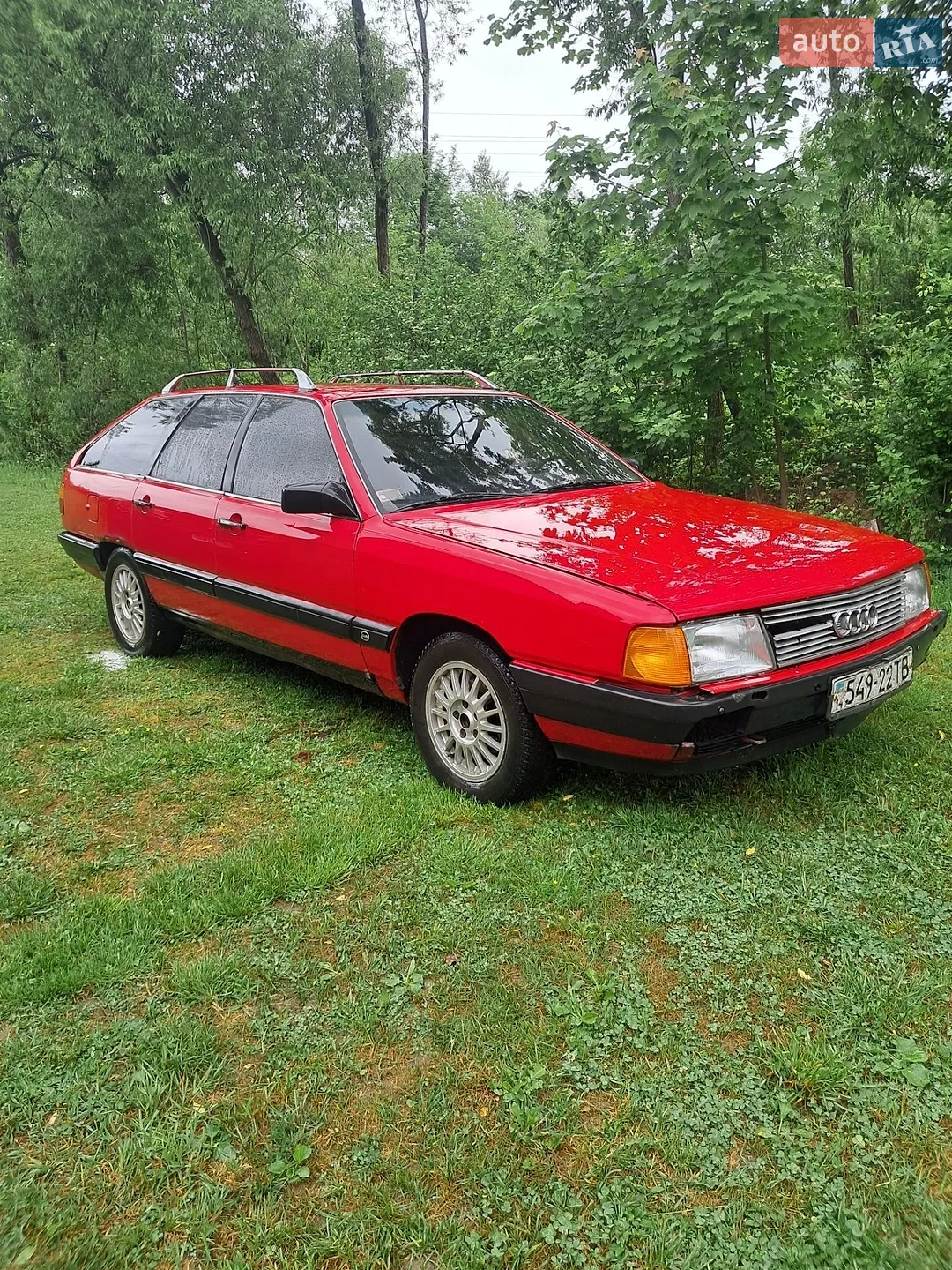 Audi 100, 1985