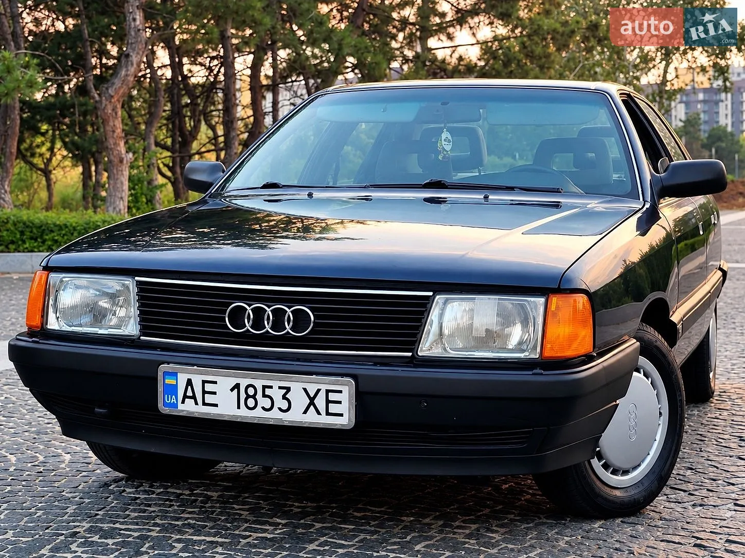 Audi 100, 1988