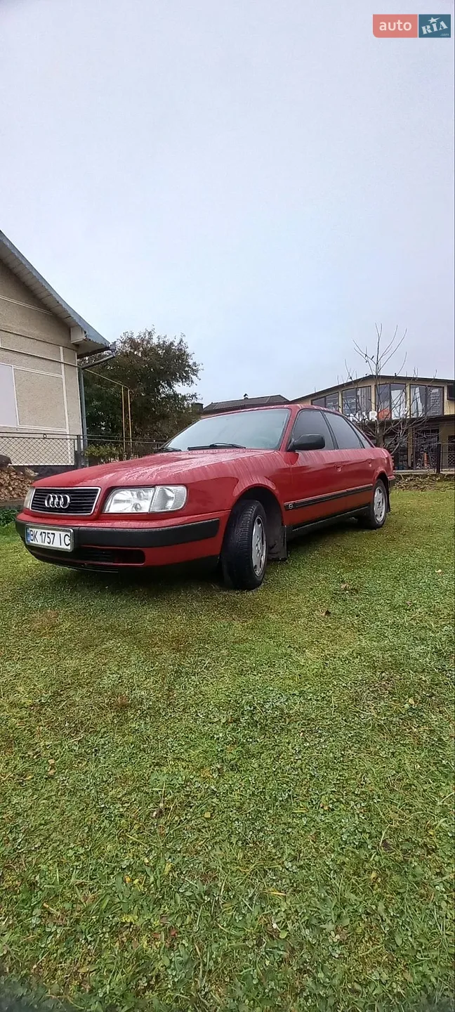 Audi 100, 1992