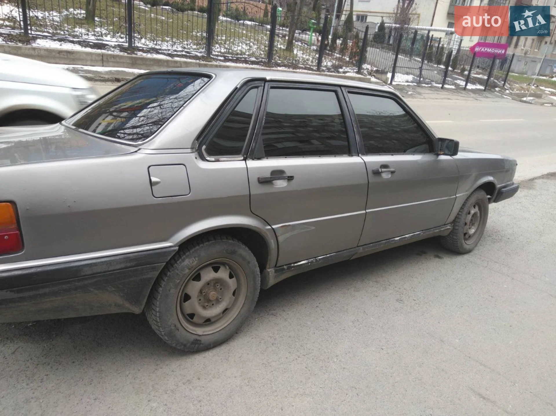 Audi 90, 1985