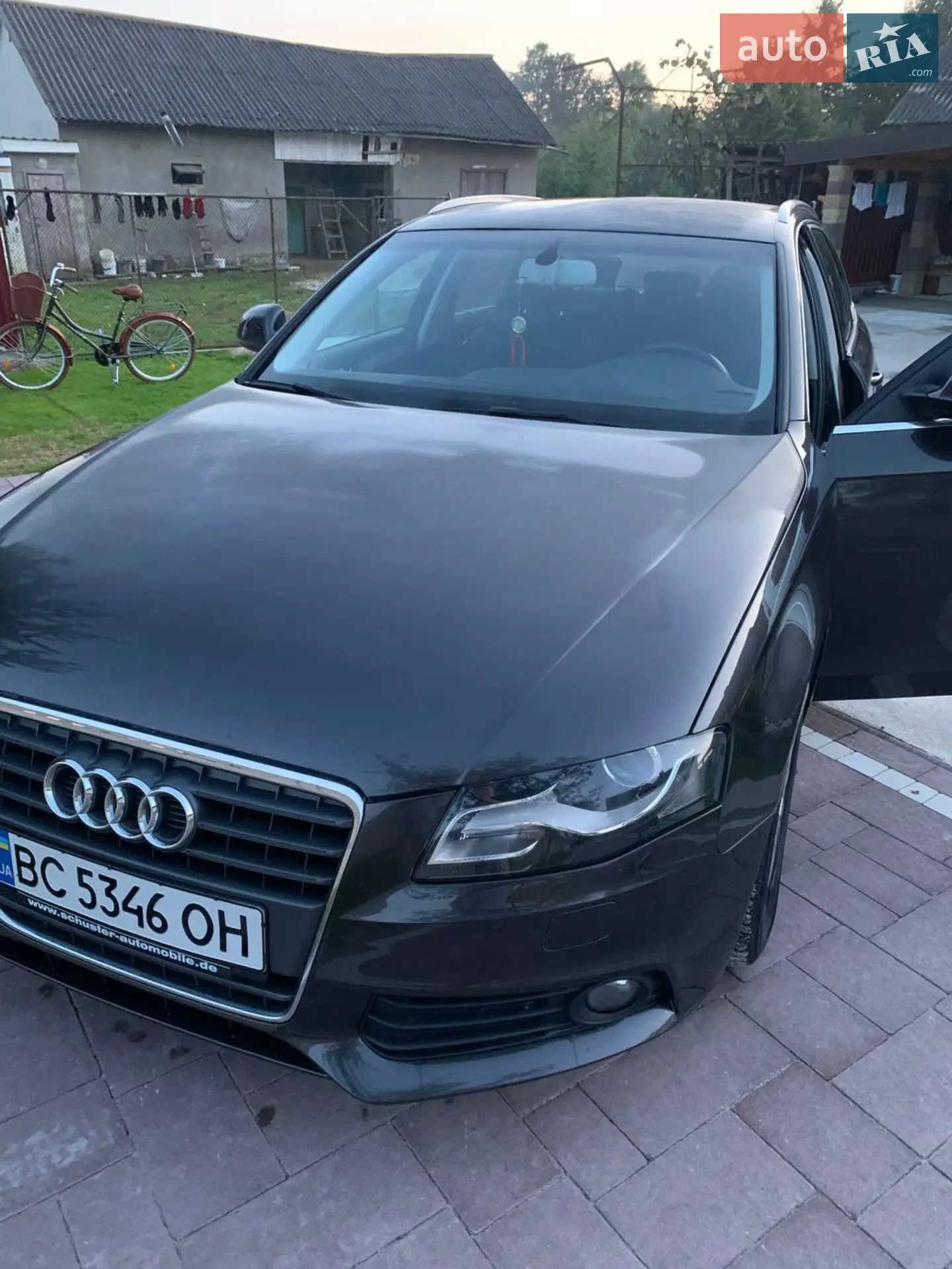 Audi A4 2011 — 1