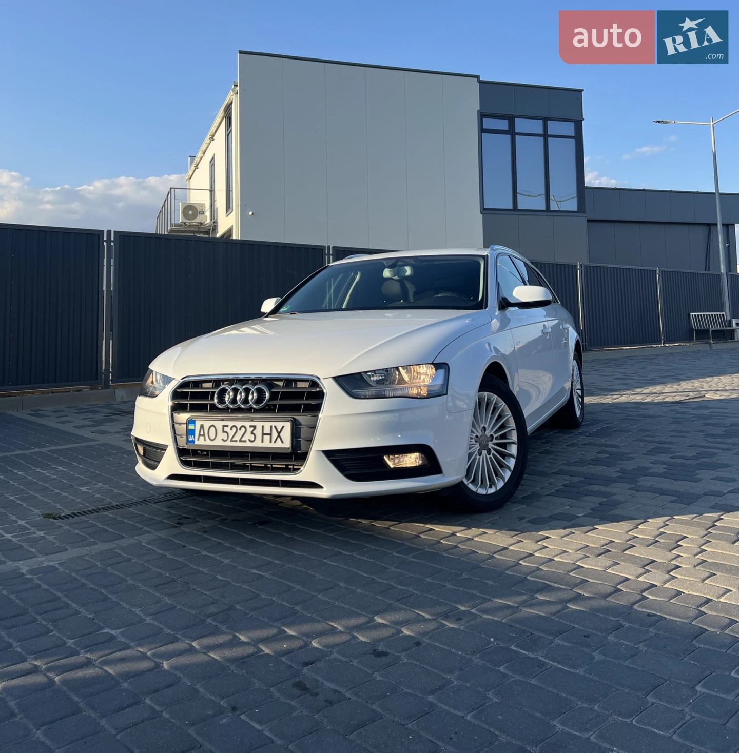 Audi A4, 2012