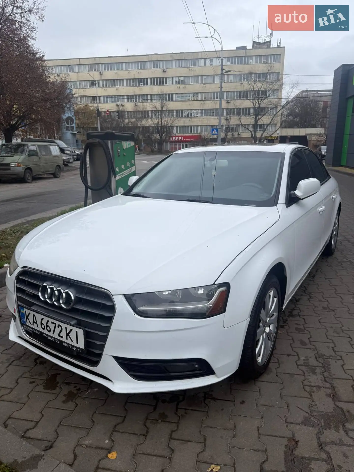Audi A4, 2013