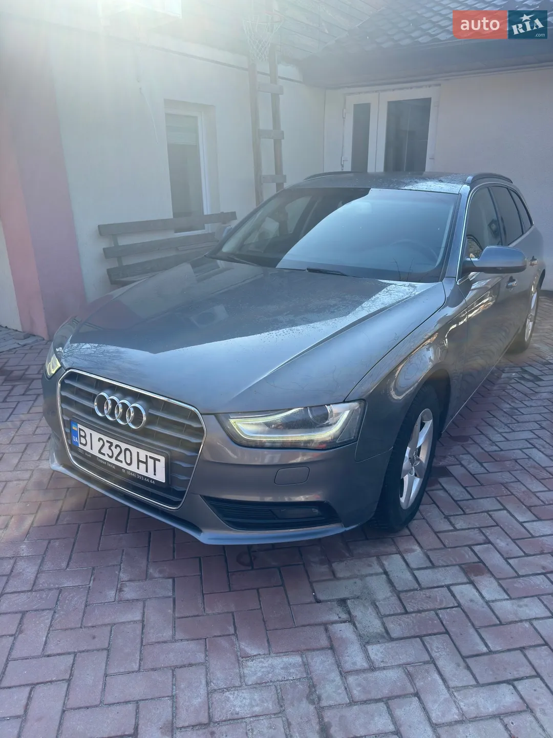Audi A4, 2012