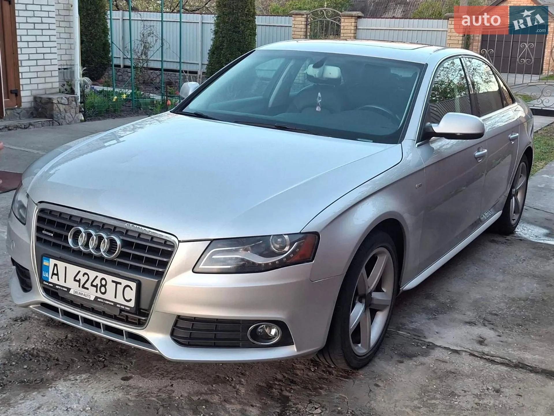 Audi A4, 2012