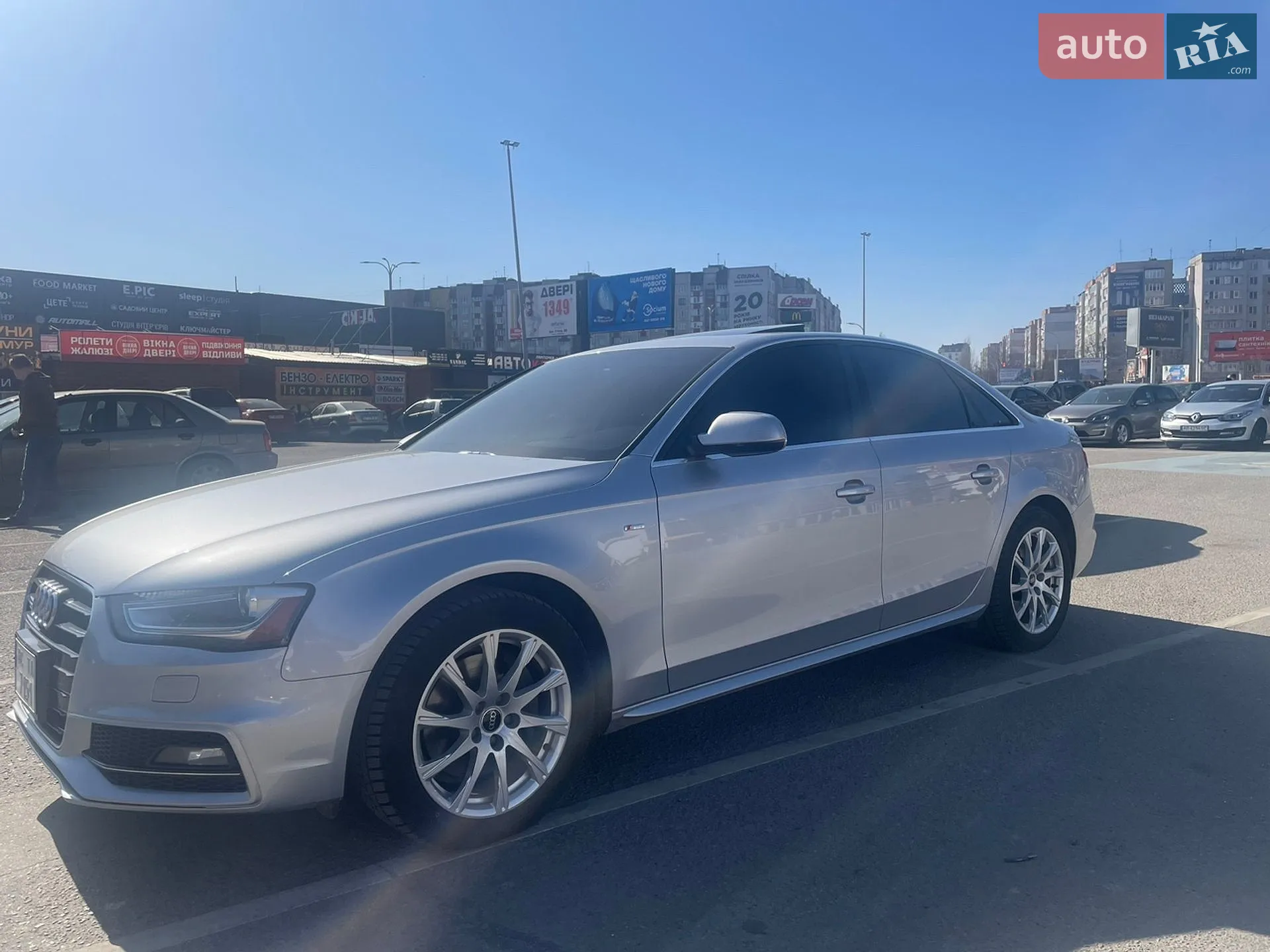 Audi A4, 2015