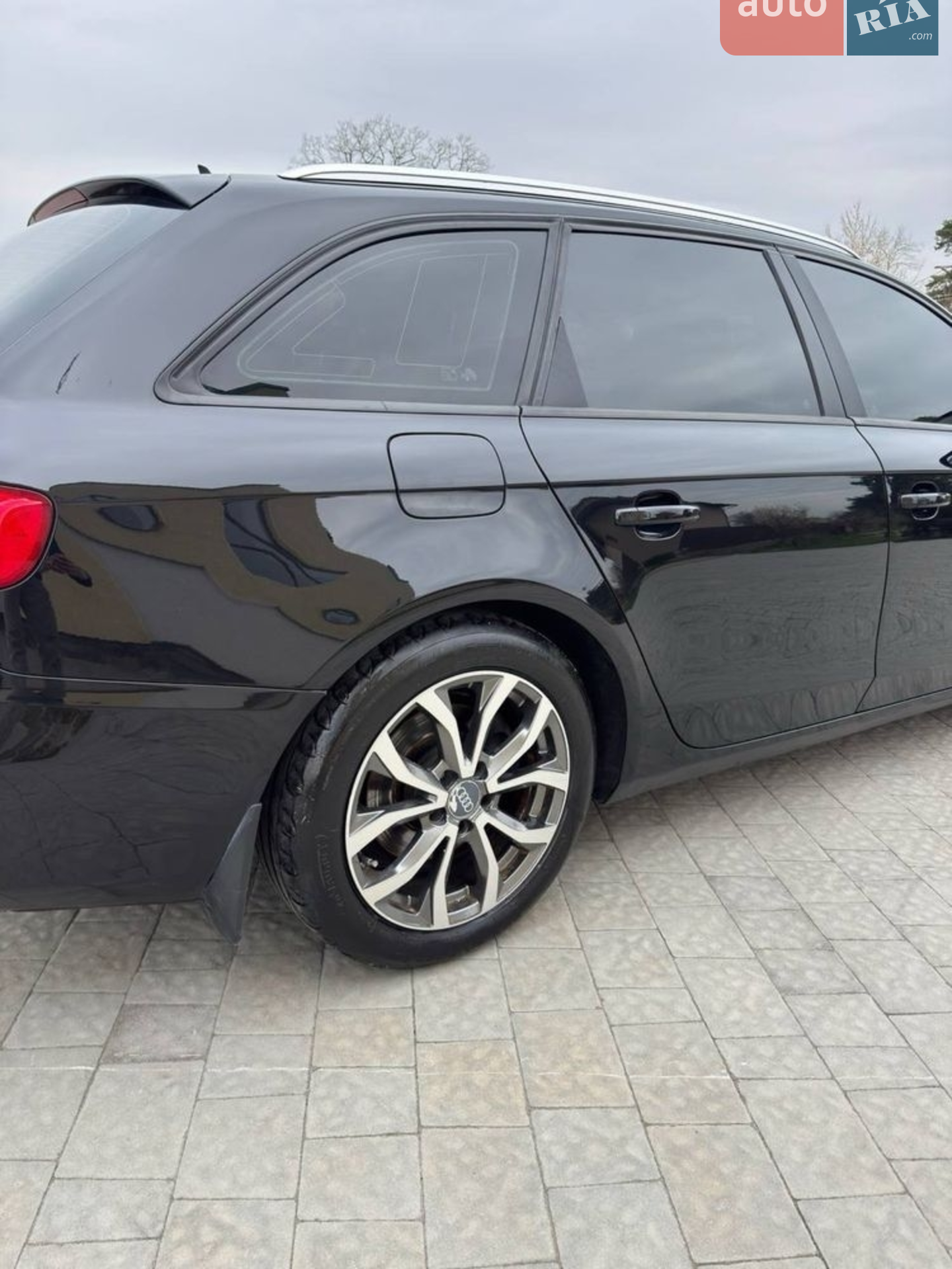 Audi A4, 2011