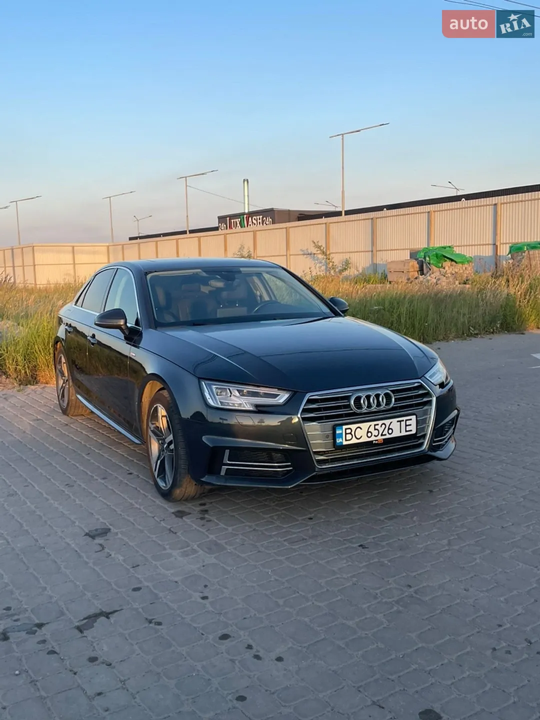 Audi A4, 2016