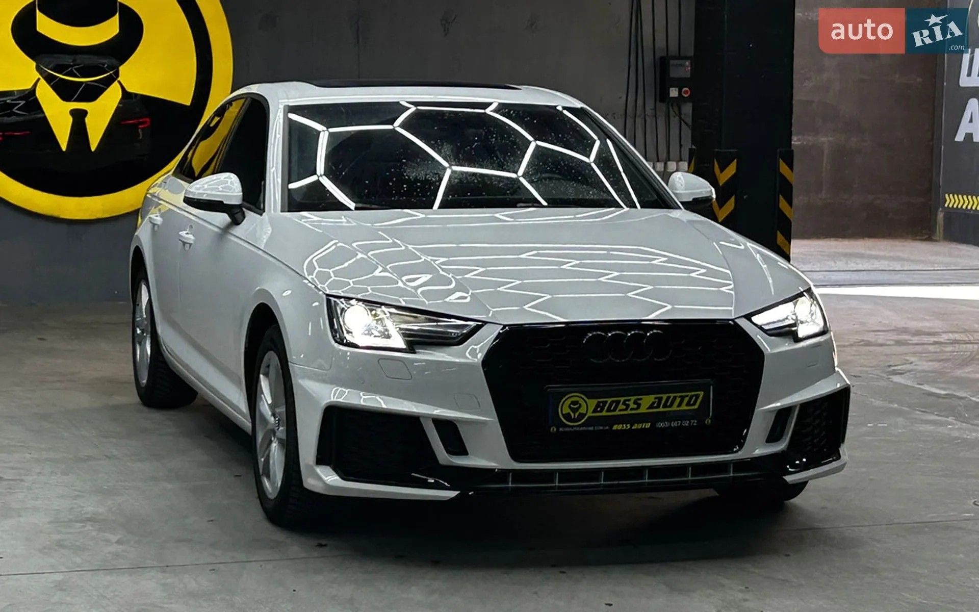 Audi A4, 2016