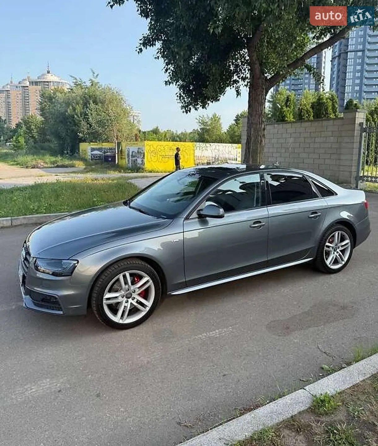 Audi A4, 2015