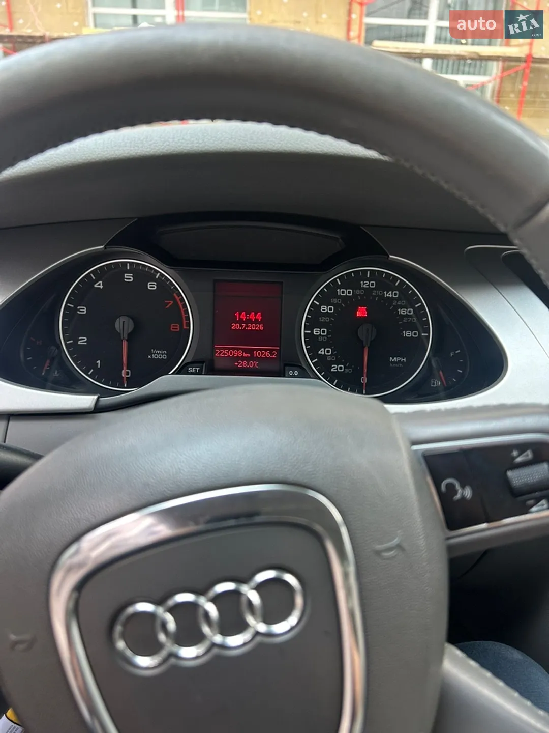 Audi A4, 2011