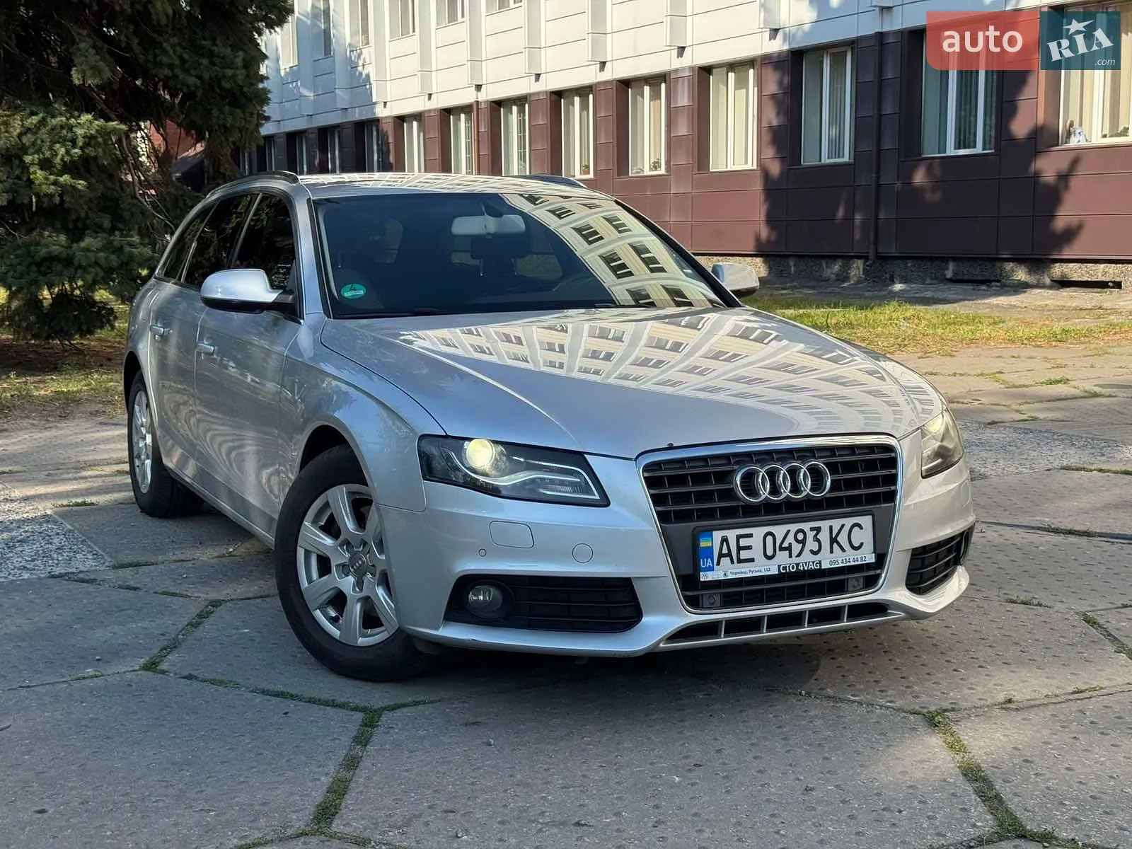 Audi A4, 2011