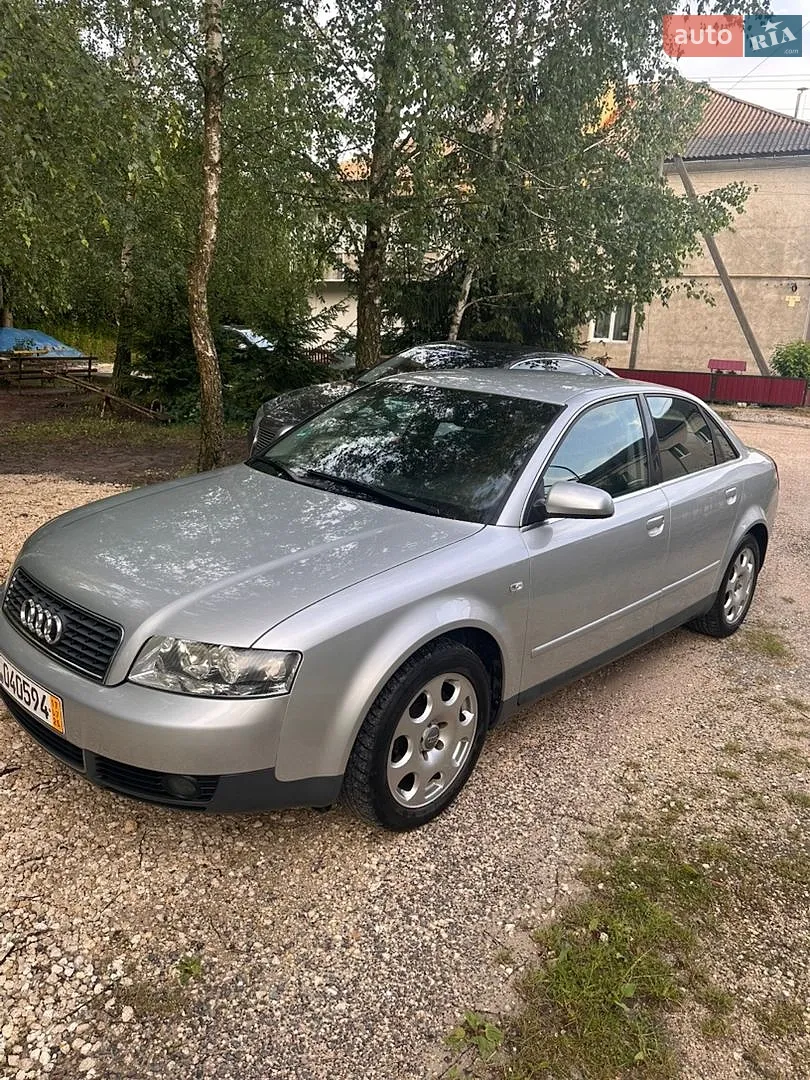 Audi A4, 2003