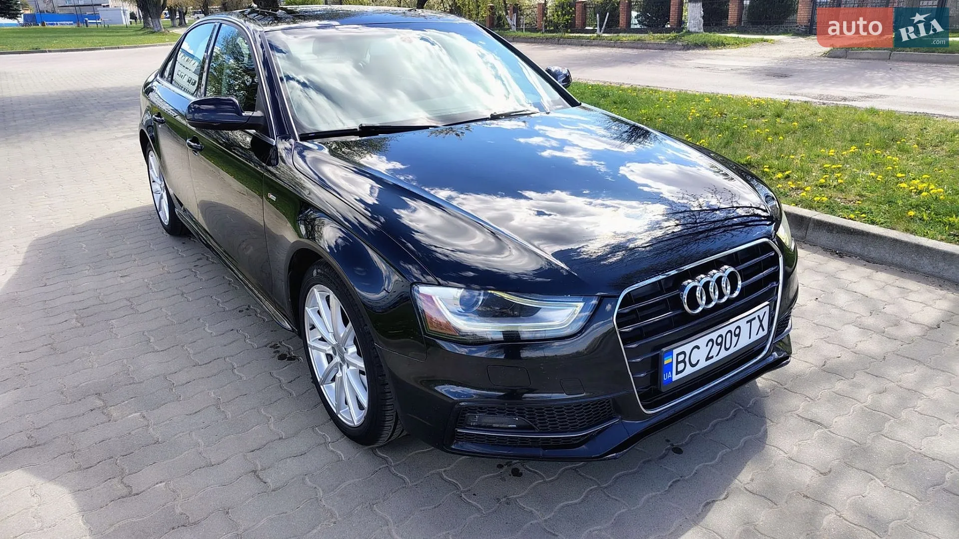 Audi A4, 2015