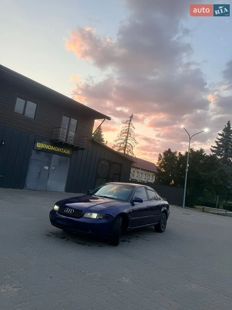 Audi A4, 1996