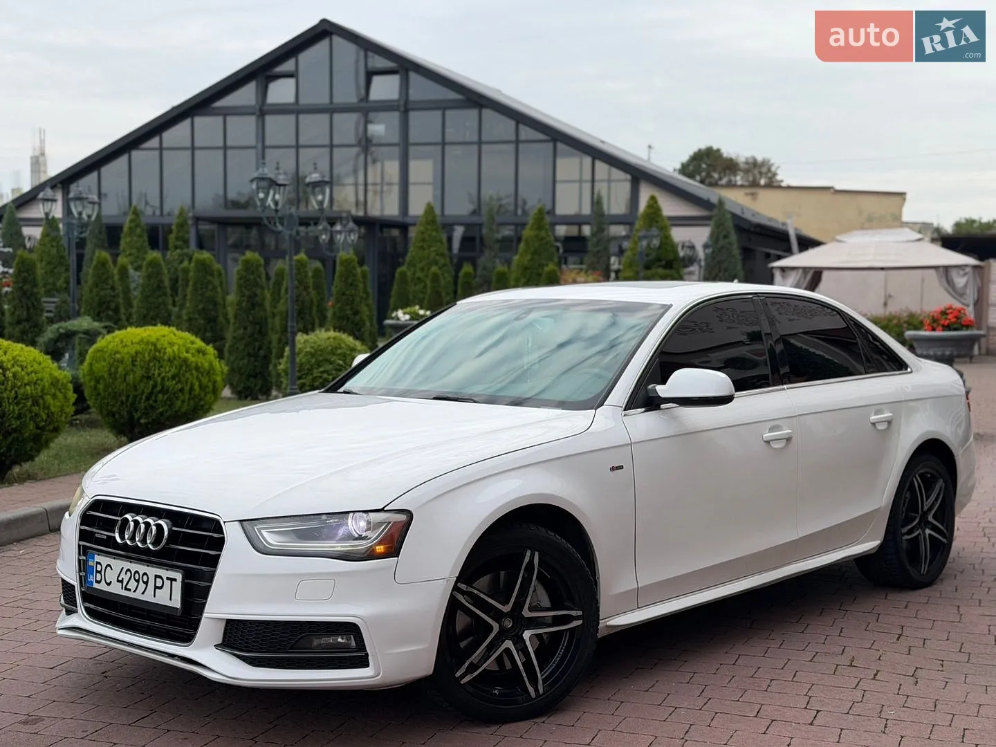 Audi A4, 2013