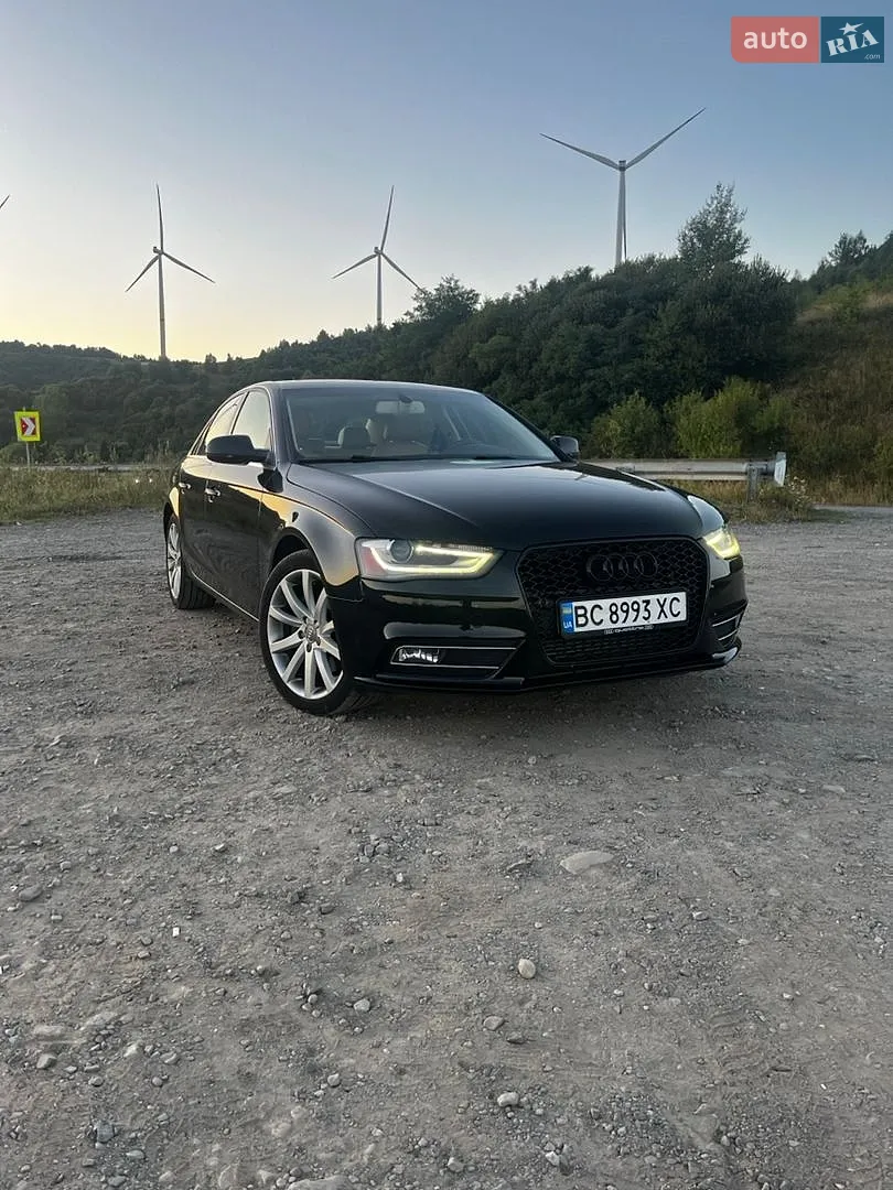 Audi A4, 2012