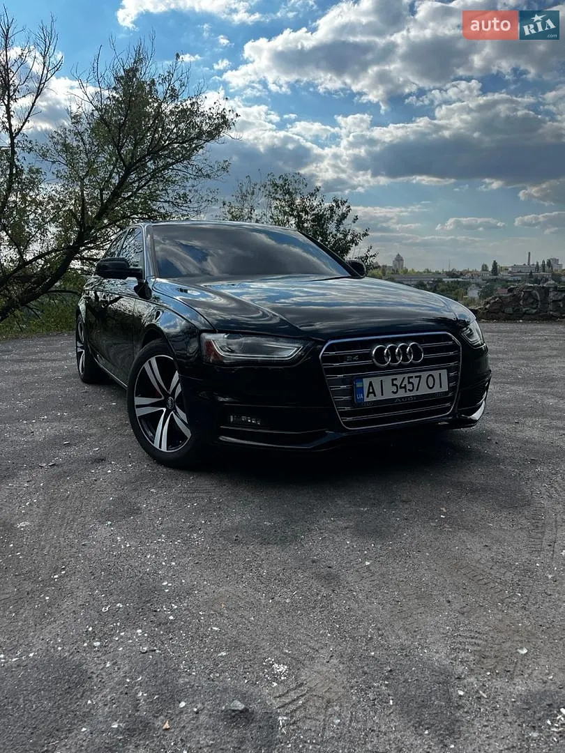Audi A4, 2012