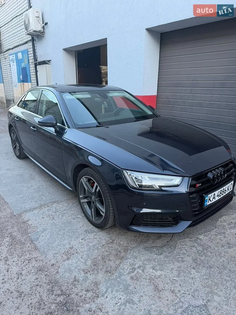 Audi A4, 2018