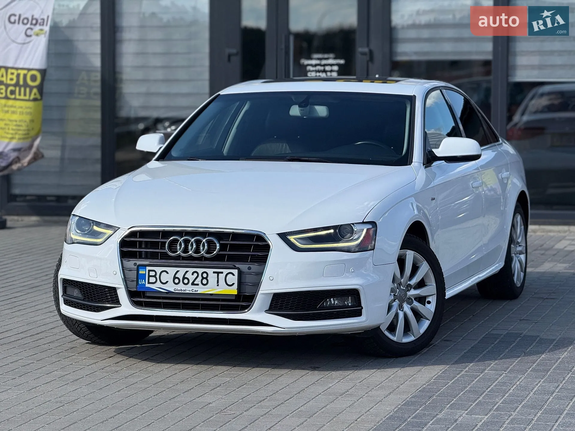 Audi A4, 2015