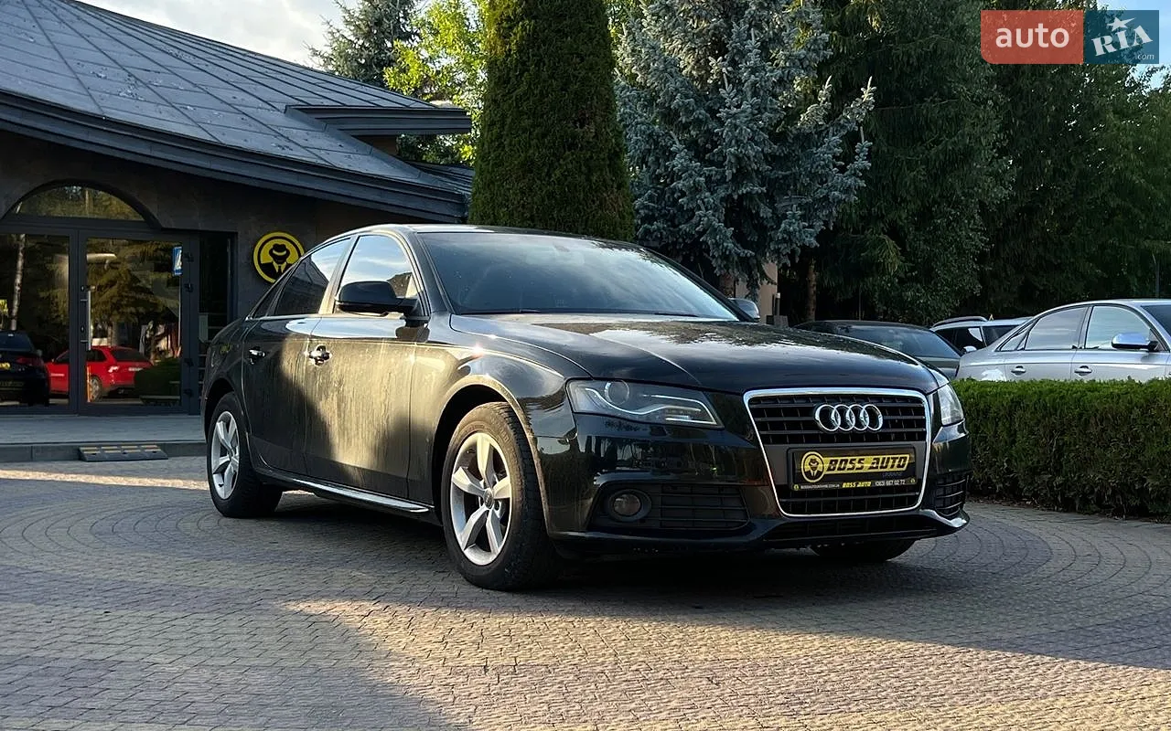 Audi A4, 2012