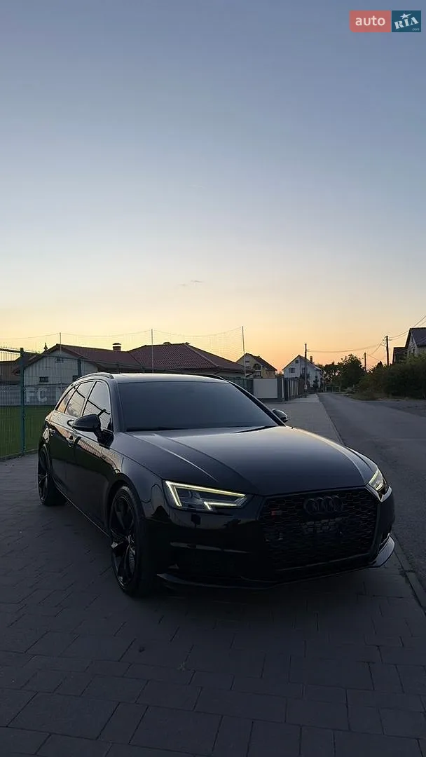 Audi A4, 2016
