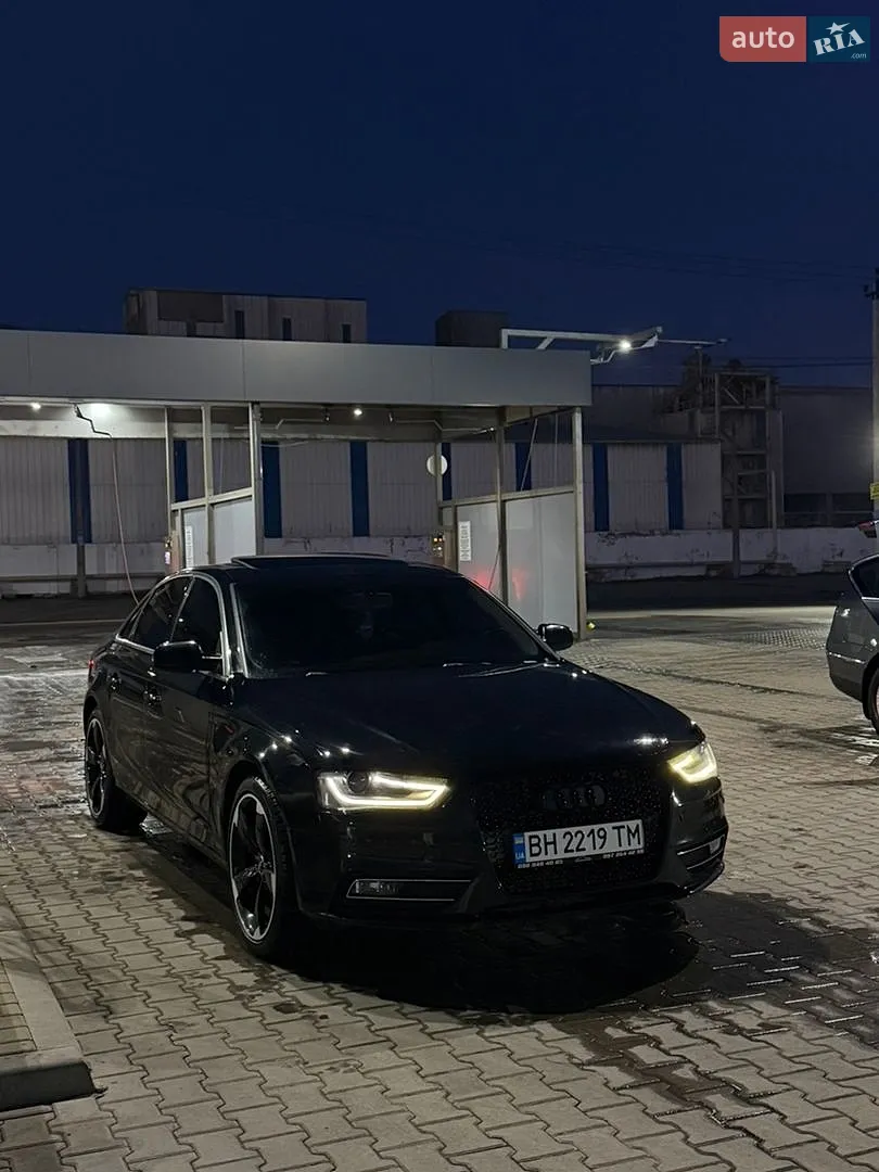 Audi A4, 2012