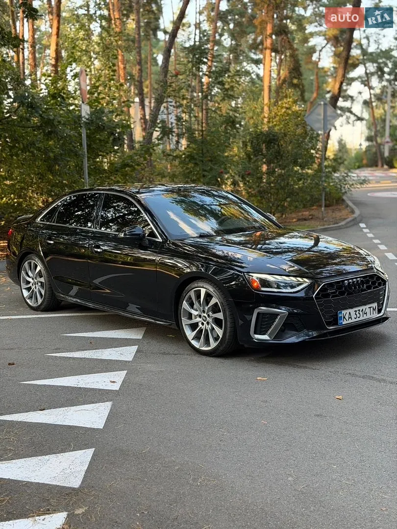 Audi A4, 2022