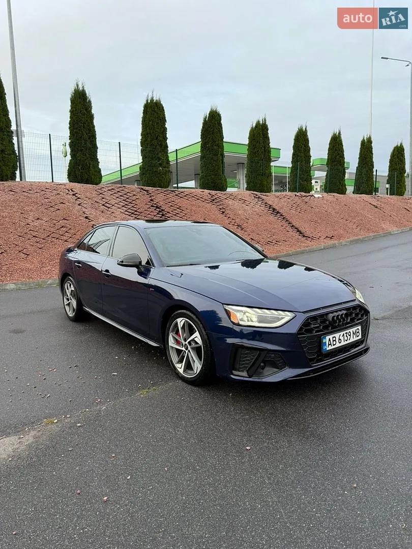 Audi A4, 2021