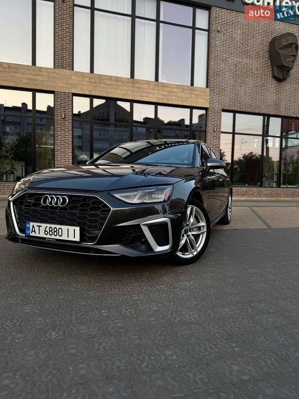 Audi A4, 2020