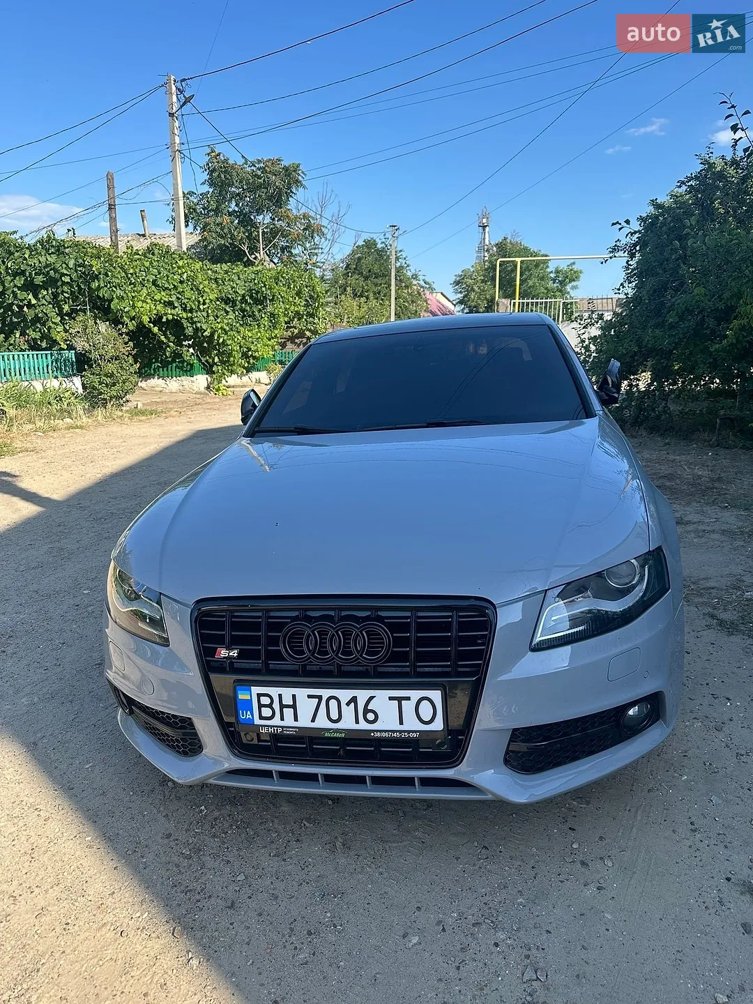 Audi A4, 2011
