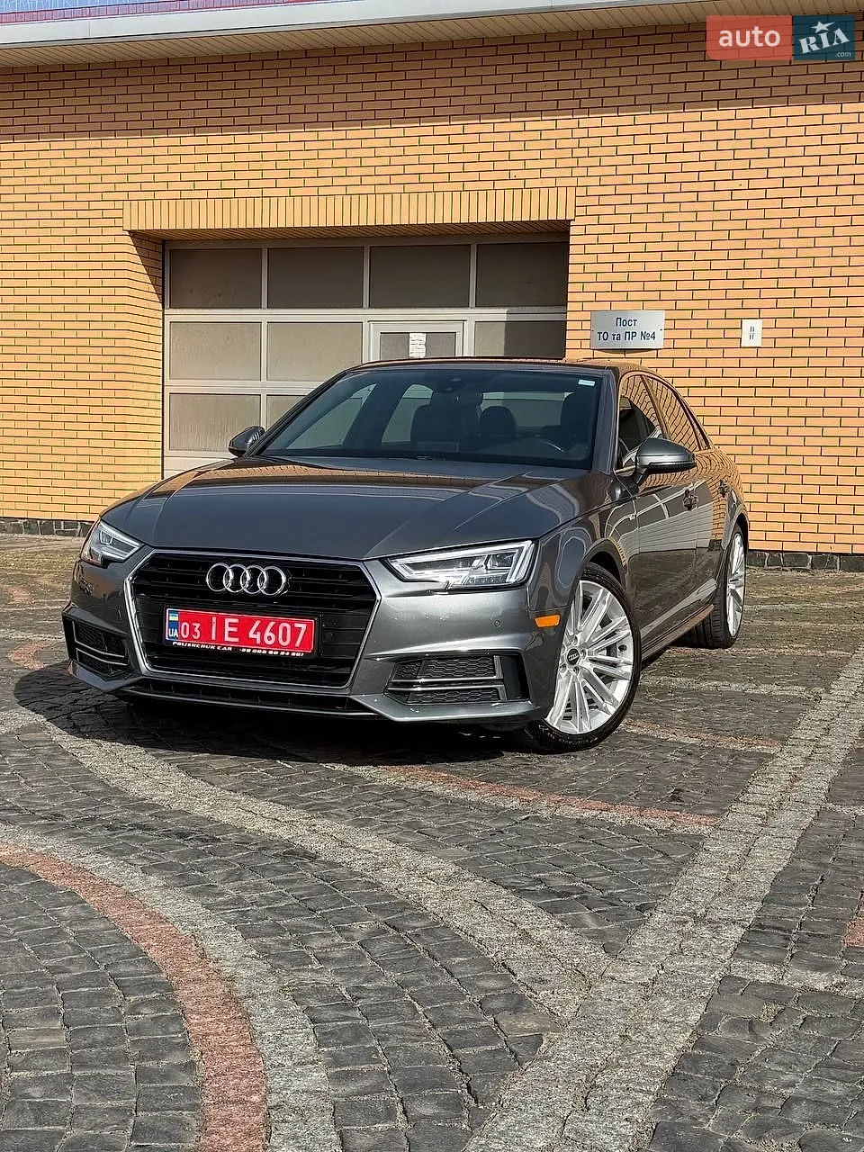 Audi A4, 2016