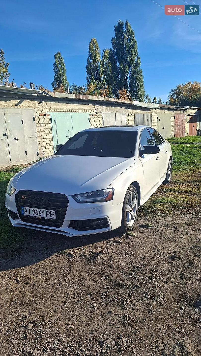 Audi A4, 2015