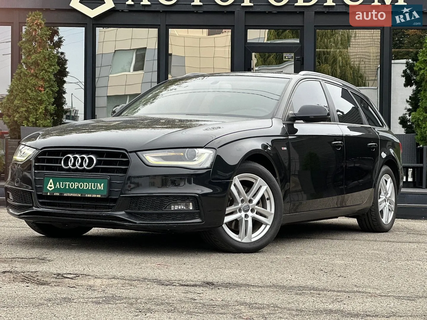 Audi A4, 2013