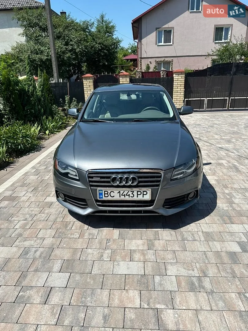 Audi A4, 2012