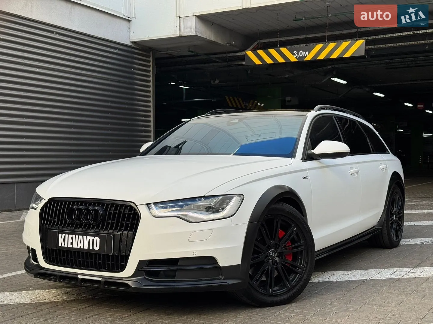Audi A6 Allroad, 2013