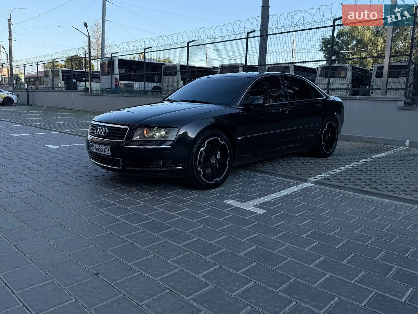 Audi A8, 2004