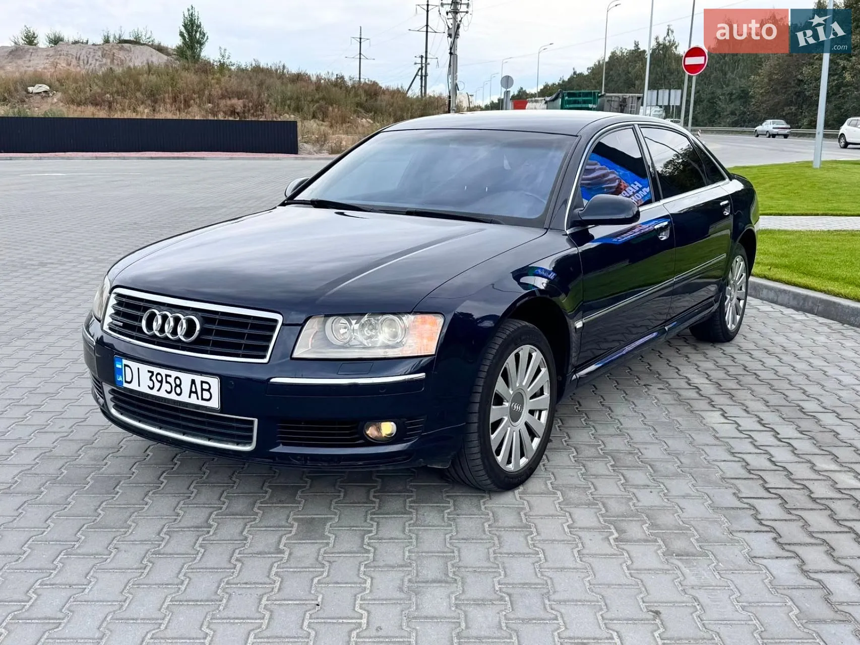 Audi A8, 2004