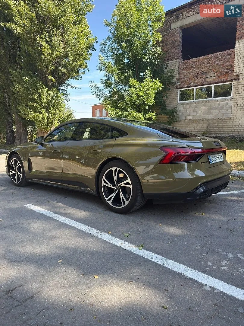 Audi e-tron GT, 2022