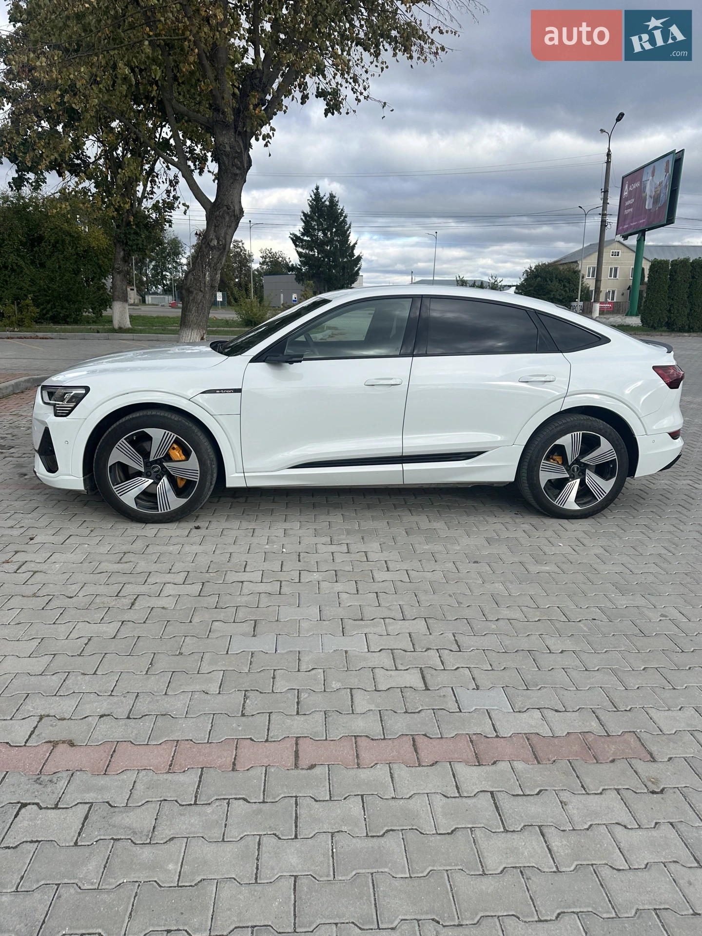 Audi e-tron Sportback, 2020