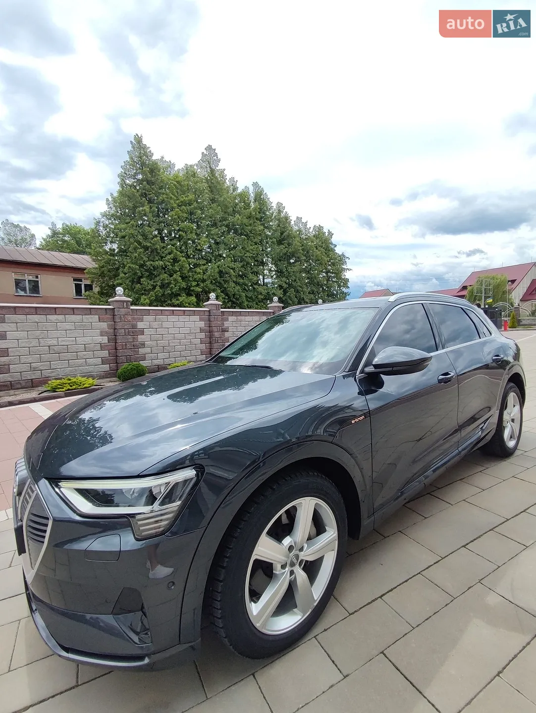 Audi e-tron, 2019