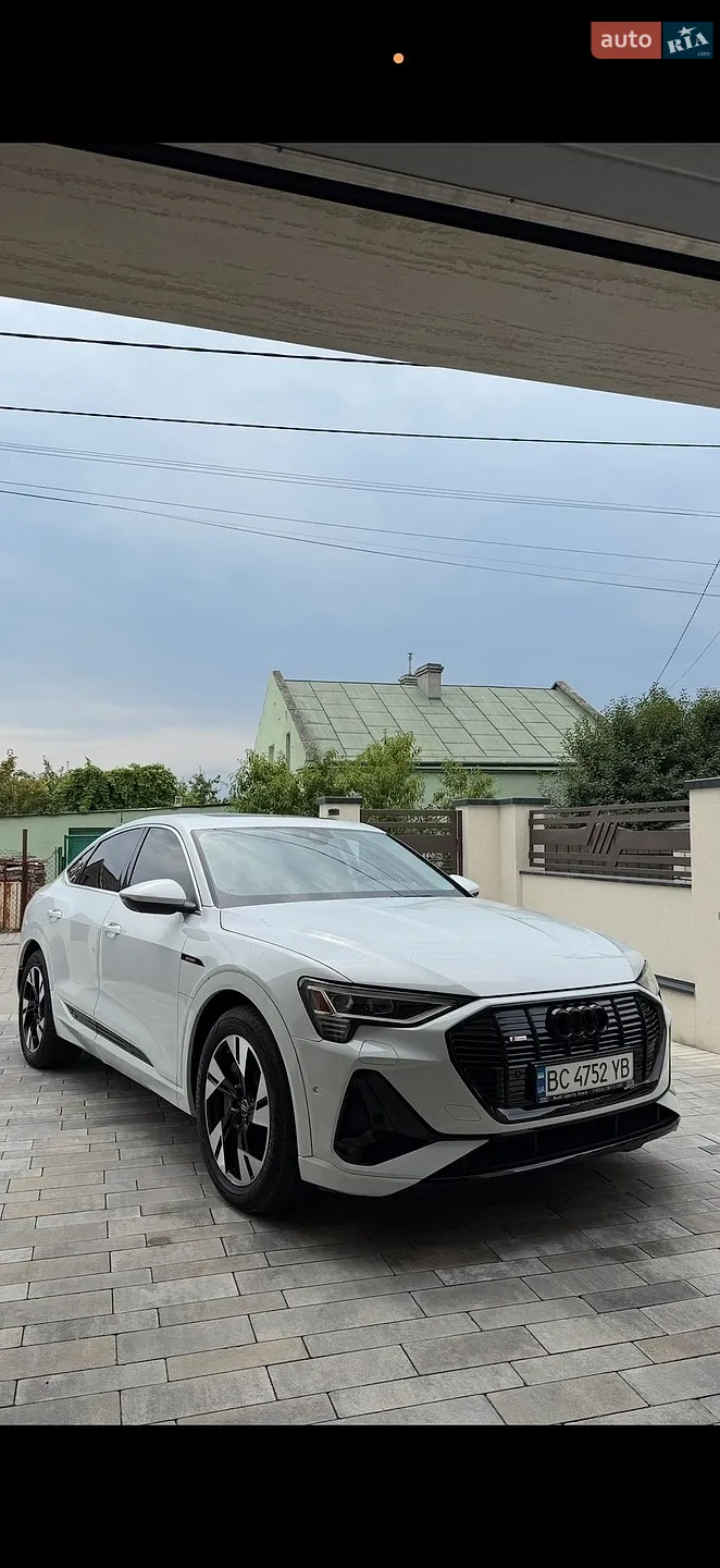 Audi e-tron, 2020